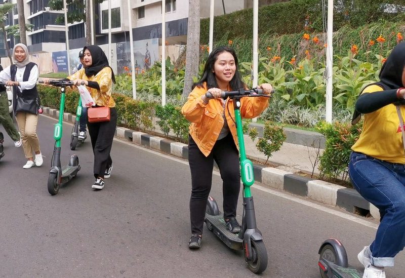 Perkembangan Skuter Listrik: Moda Transportasi
