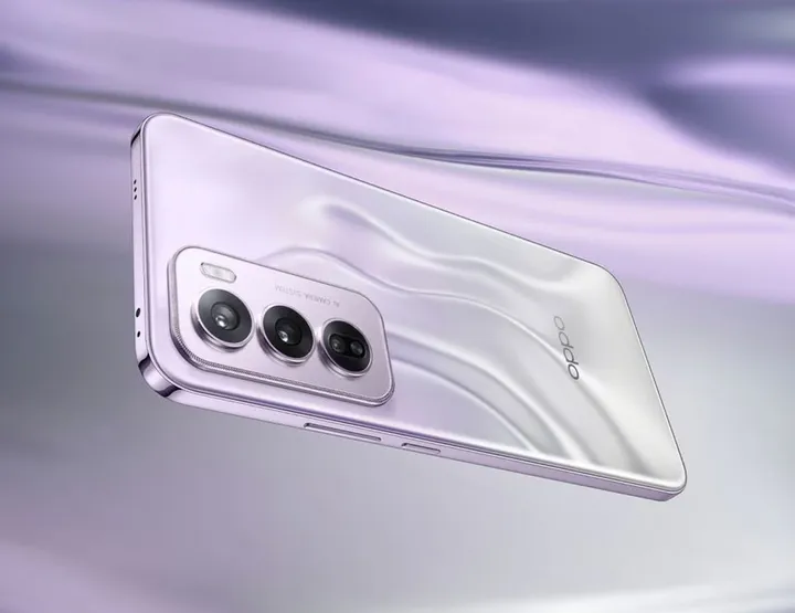 OPPO Reno12: Smartphone Modern Dengan Teknologi Digital