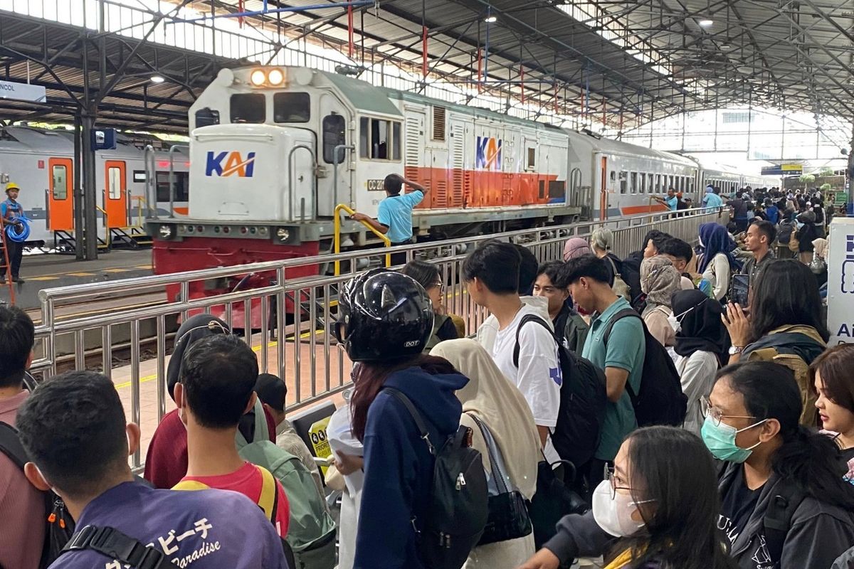Kabar Terbaru: Jalur KA Pacitan Kembali Aman Pasca-Gempa