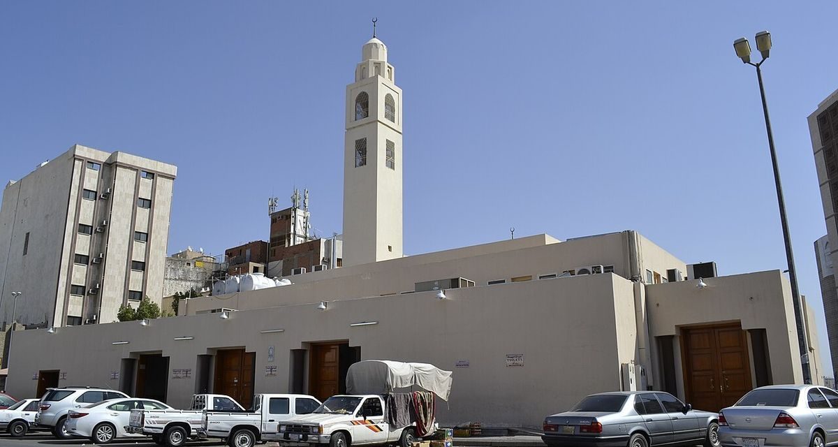 Ramadhan 2026: Arab Saudi Larang Speaker Luar Saat Shalat