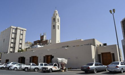 Ramadhan 2026: Arab Saudi Larang Speaker Luar Saat Shalat