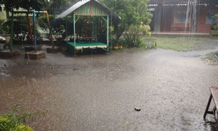 Waspada! Hujan Lebat Bakal Guyur RI Sampai 5 Februari