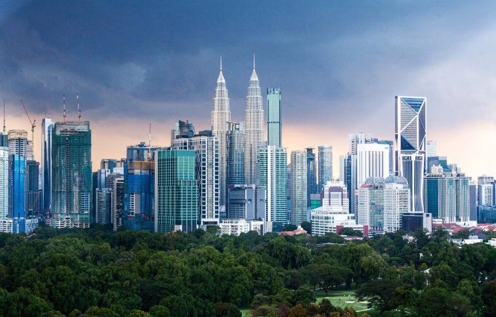 Cara Puas Eksplor Kuala Lumpur Tanpa Boros