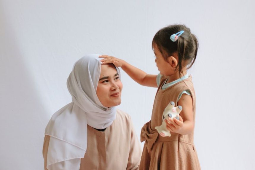 Cara Simpel Ajarkan Anak Berbicara Sopan