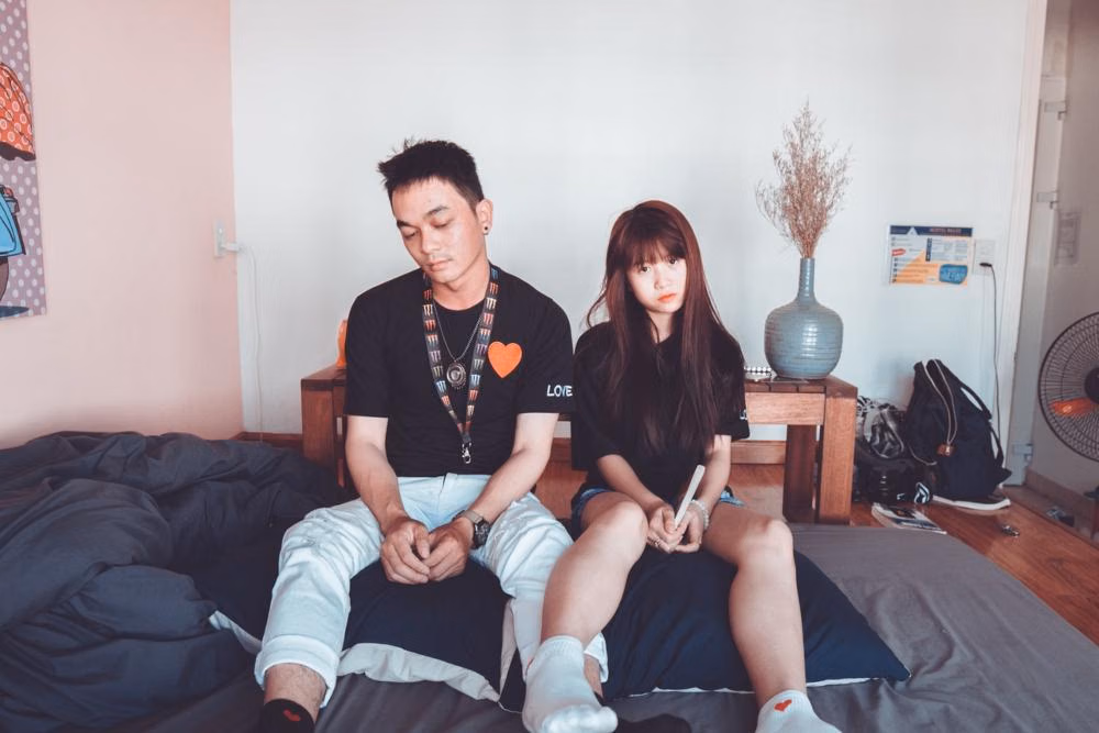 Sikap Cewek Yang Kerap Bikin Cowok Auto Ilfeel