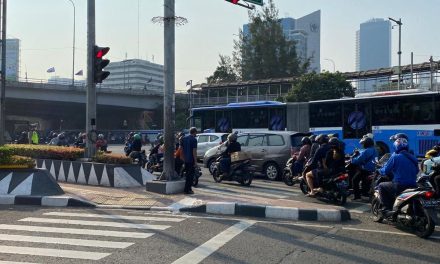 Awas! Ini Tanda Ekonomi Sedang Lampu Merah