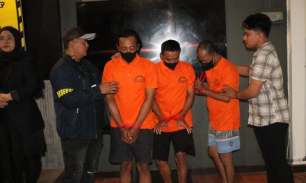 Nyampar Maling Kabel, “Polisi” Tambora Di Ciduk