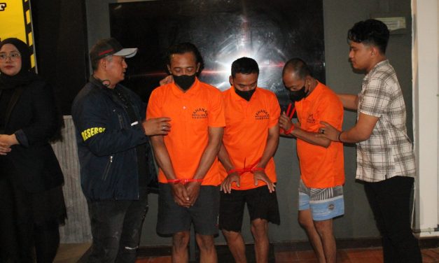 Nyampar Maling Kabel, “Polisi” Tambora Di Ciduk
