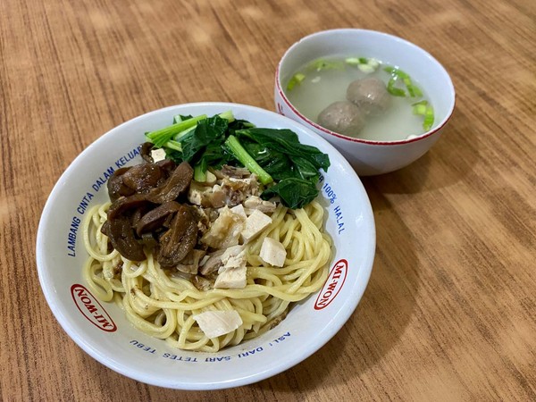 Surga Bakmi! 4 Tempat Legendaris Di Jakarta