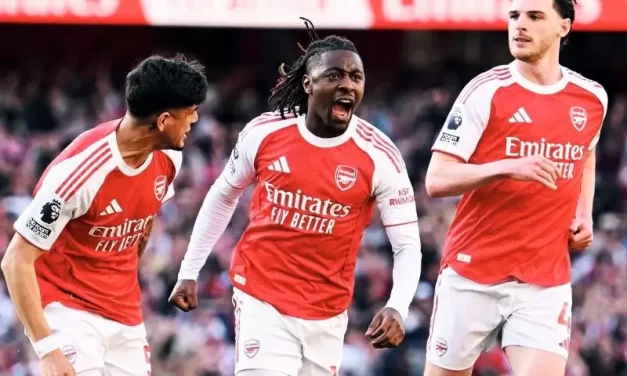 Arsenal Amankan Puncak Usai Menang Tipis