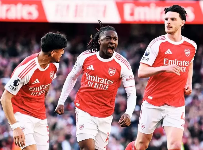 Arsenal Amankan Puncak Usai Menang Tipis